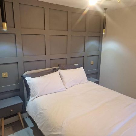 Collier'S Wood En-Suite Apartments Λονδίνο Εξωτερικό φωτογραφία